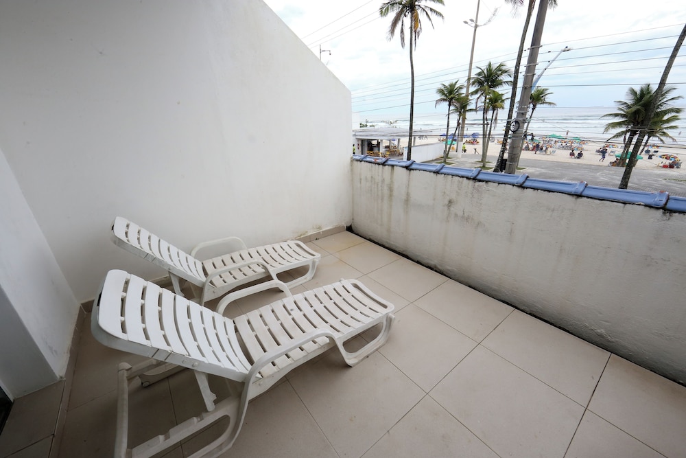 DELPHIN HOTEL 6/47
