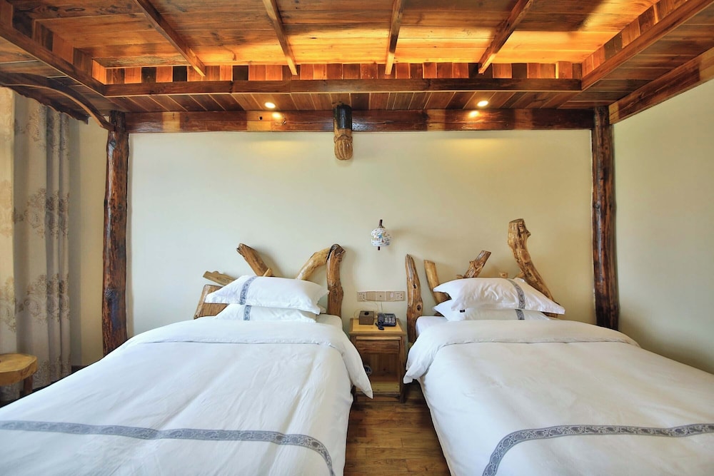 Xiangxi Dreamweaver Inn 22/50