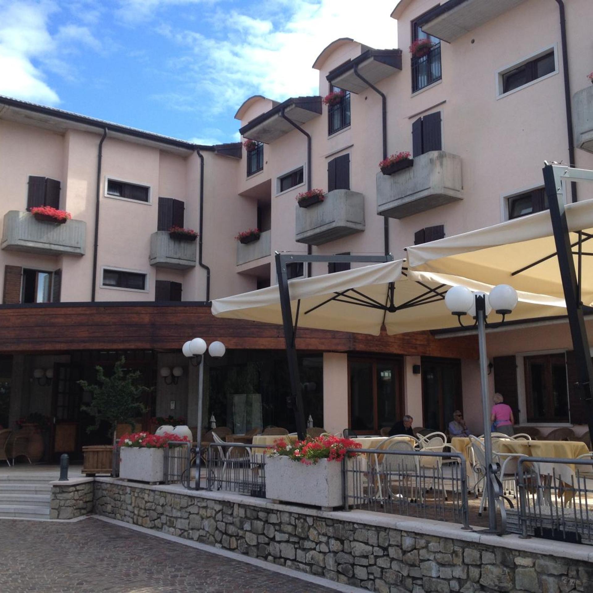 Albergo Sole 1/50