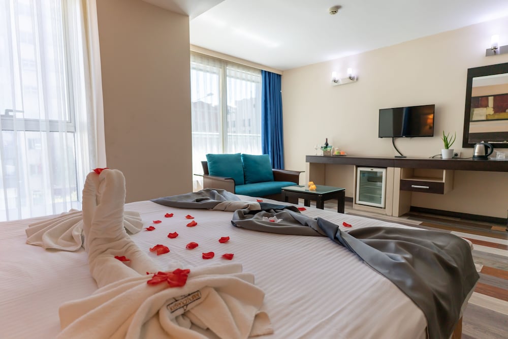 Lazz Hotel By Ketenci (ex. Izmir Comfort Hotel) 17/40
