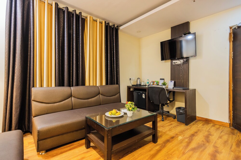 Hotel Di-Arch Lucknow 37/50