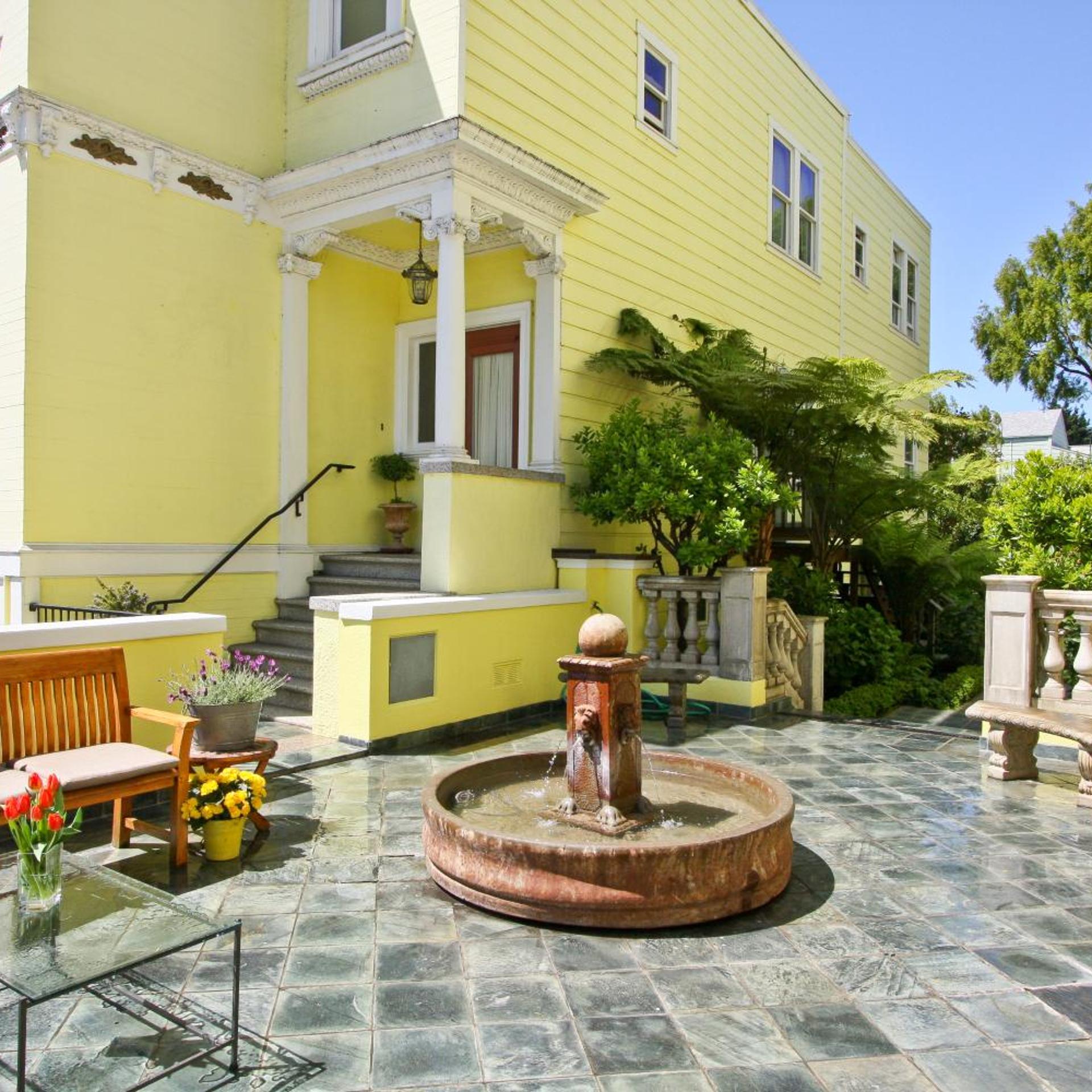 Parker Guest House 38/46