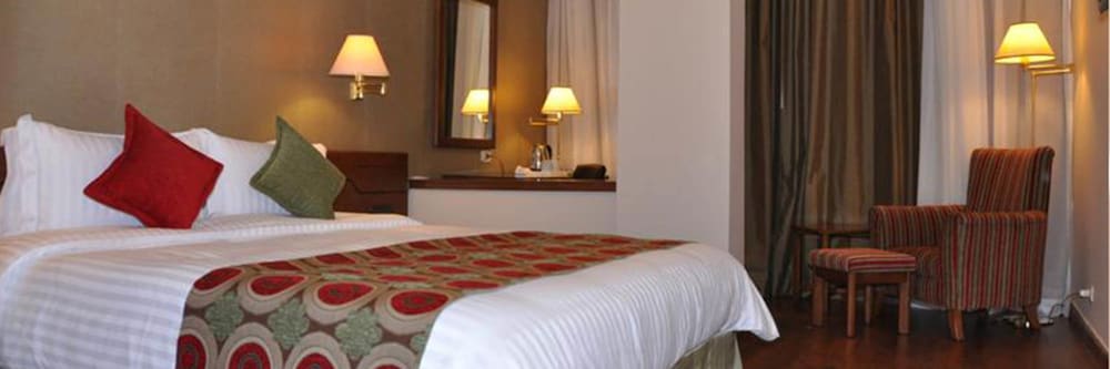 Orient Prince Hotel 5/55