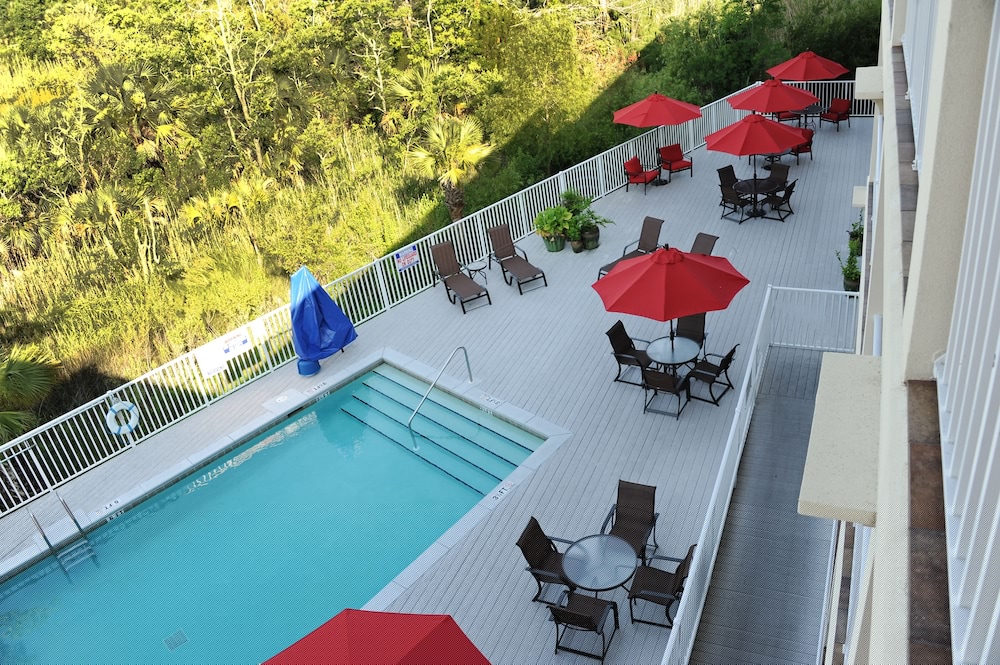 Water Street Hotel & Marina, an Ascend Collection Hotel 4/34