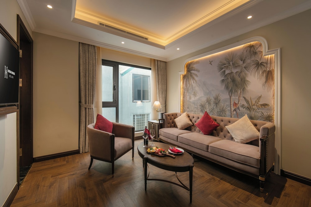 Heritage Hamlong Hotel & Spa 103/115