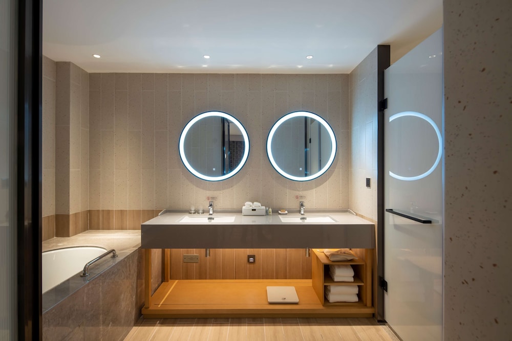 Hilton Garden Inn Changchun Economic Development Zone 20/38