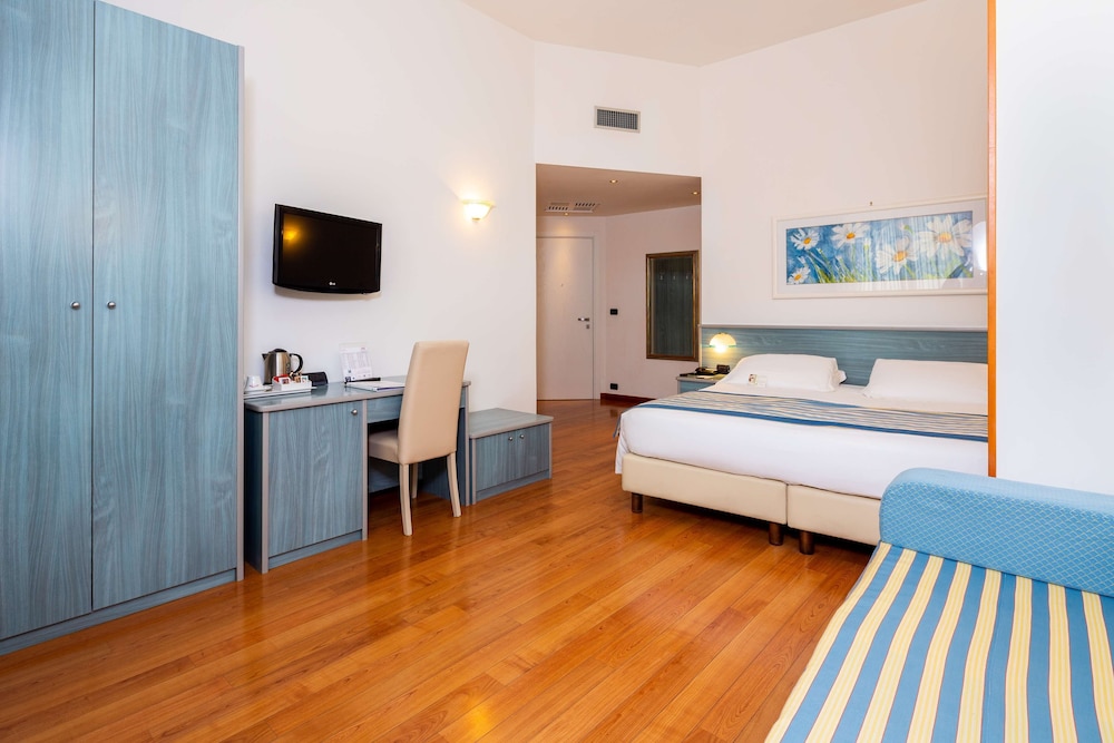 Best Western Plus Tigullio Royal Hotel 13/64