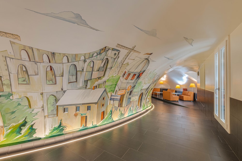 TREVI PALACE HOTEL 53/62