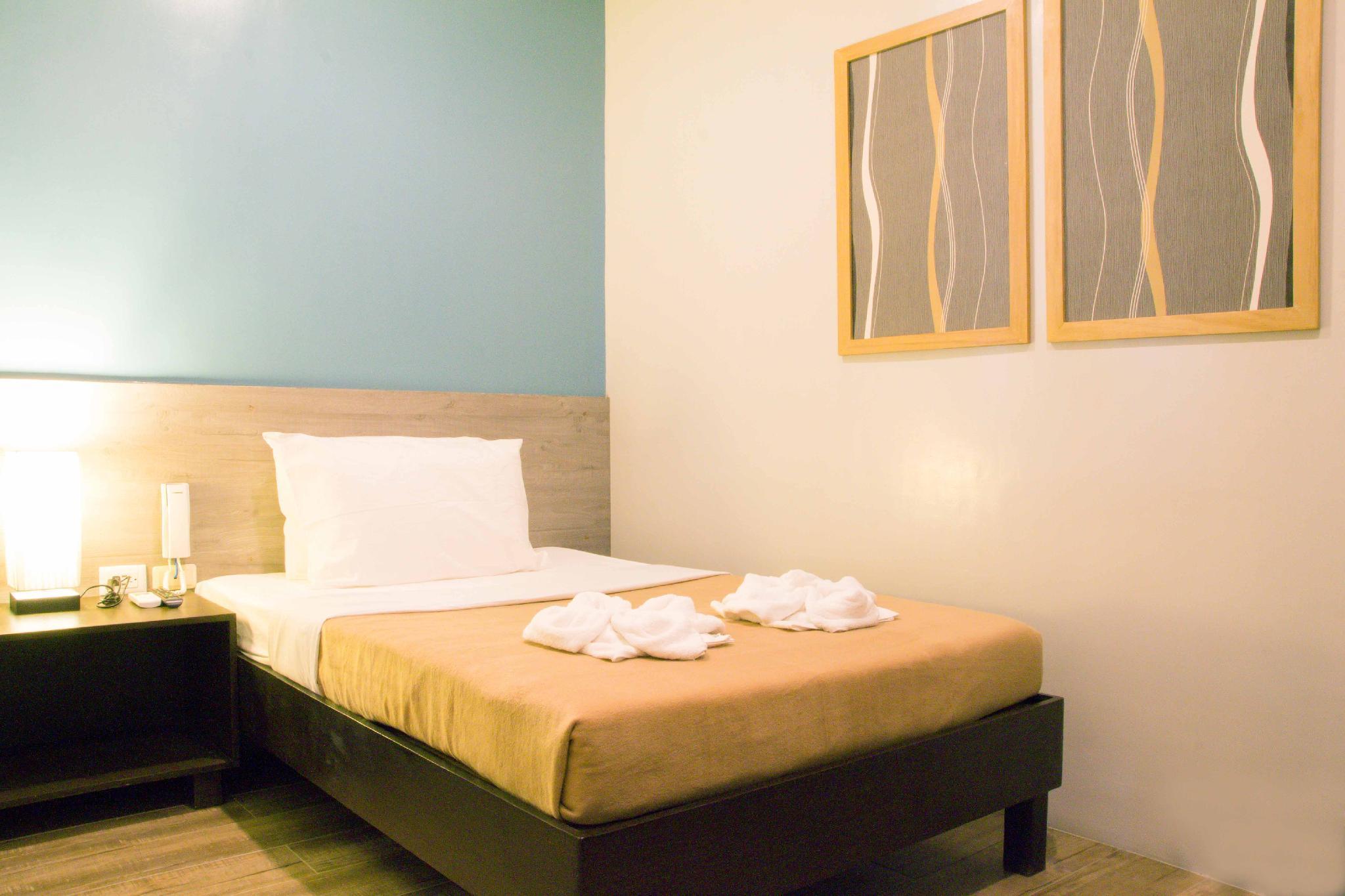 Semi Room, Standard, Semi Double Bed