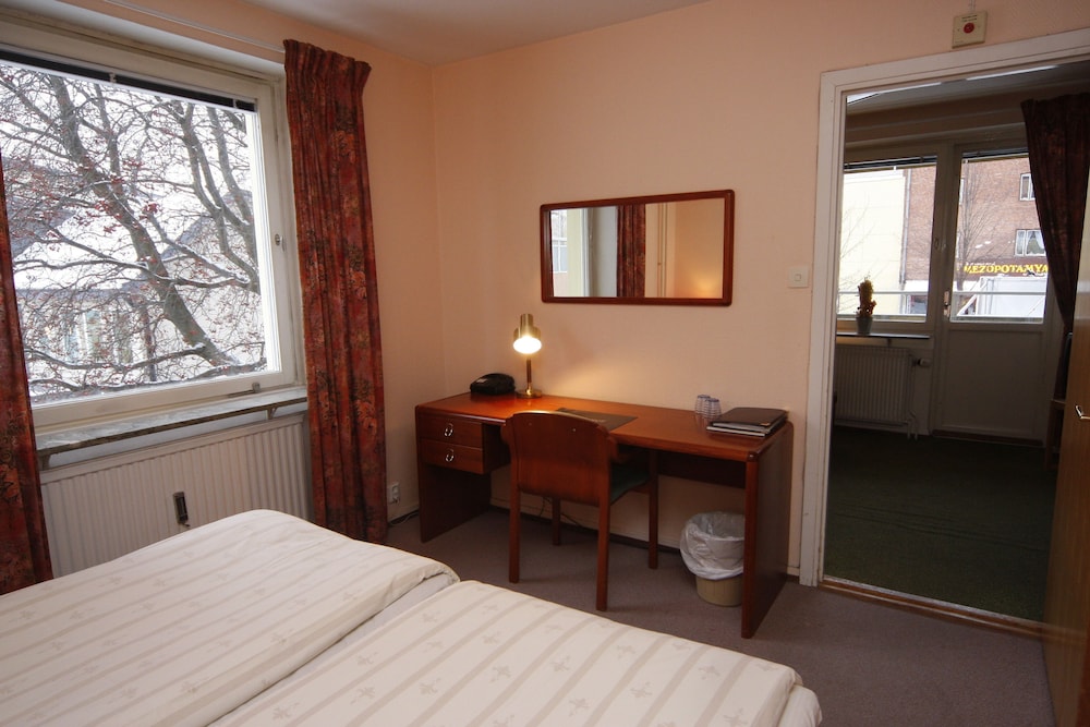 Hotel Aveny Bed Breakfast 24/41