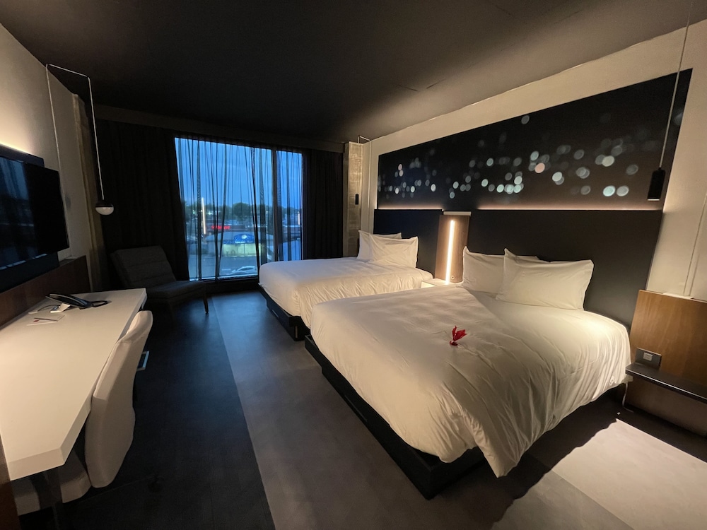 Grand Times Hotel Laval - Centropolis 7/32