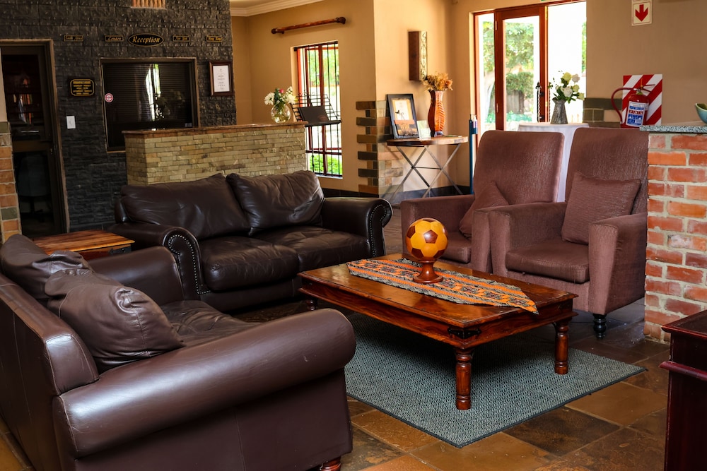 Thaba Legae Guest Lodge 16/43