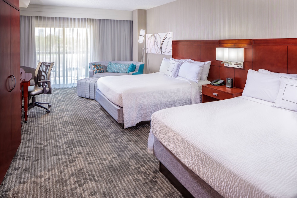 Courtyard by Marriott Houston Medical Center/NRG Park 12/42