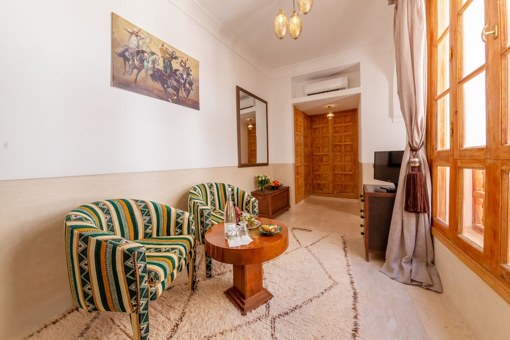 Riad Tahili 30/50
