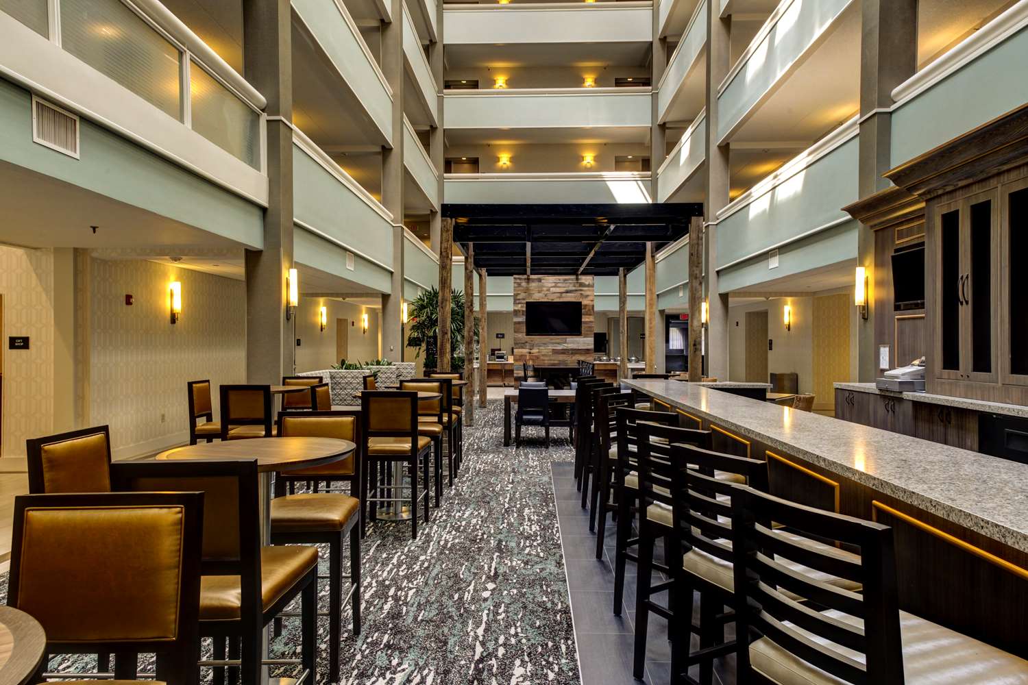 restaurant cafeteria