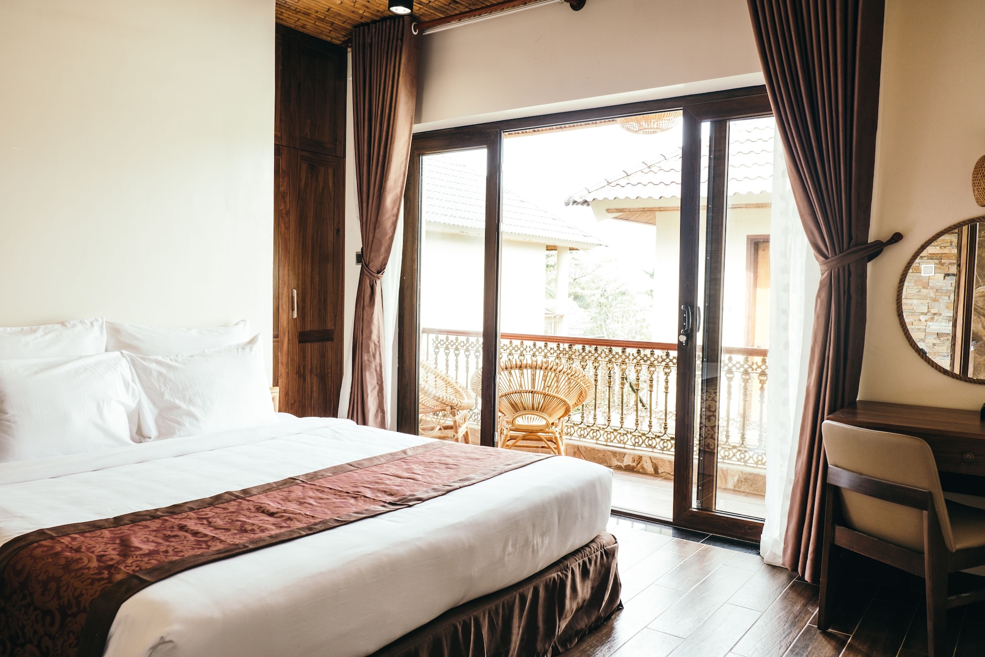 2 BEDROOMS, VILLA, GARDEN VIEW