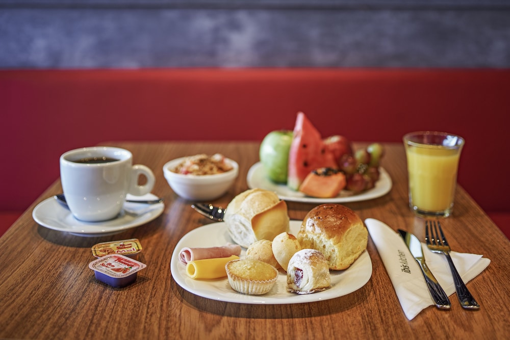 Ibis Guimaraes 59/73