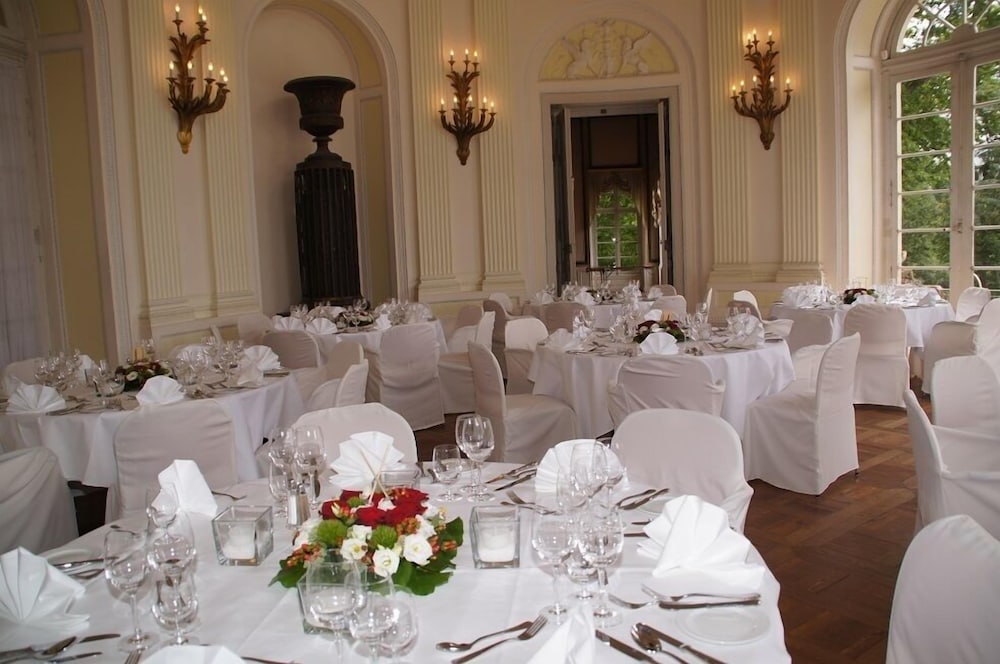 Schlosshotel Monrepos 48/62