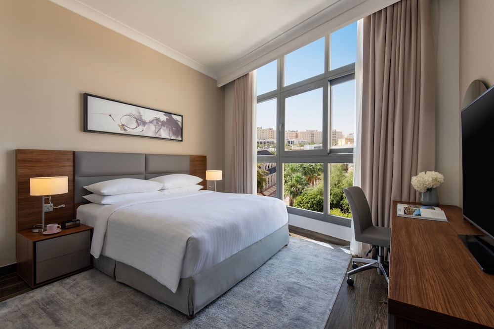 Marriott Executive Apartments Doha, Le Mirage City Walk 11/50
