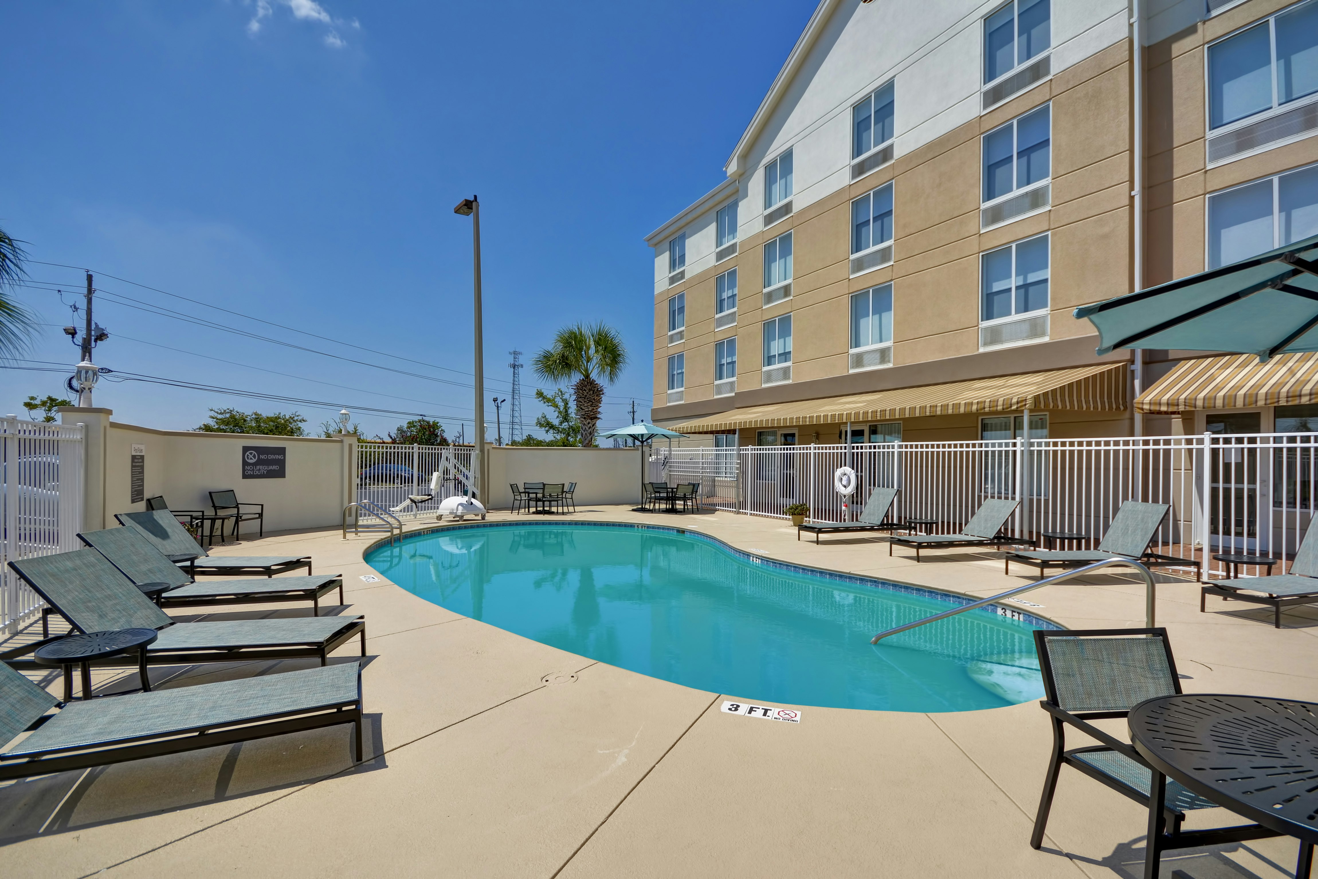 Hilton Garden Inn Panama City 66/69