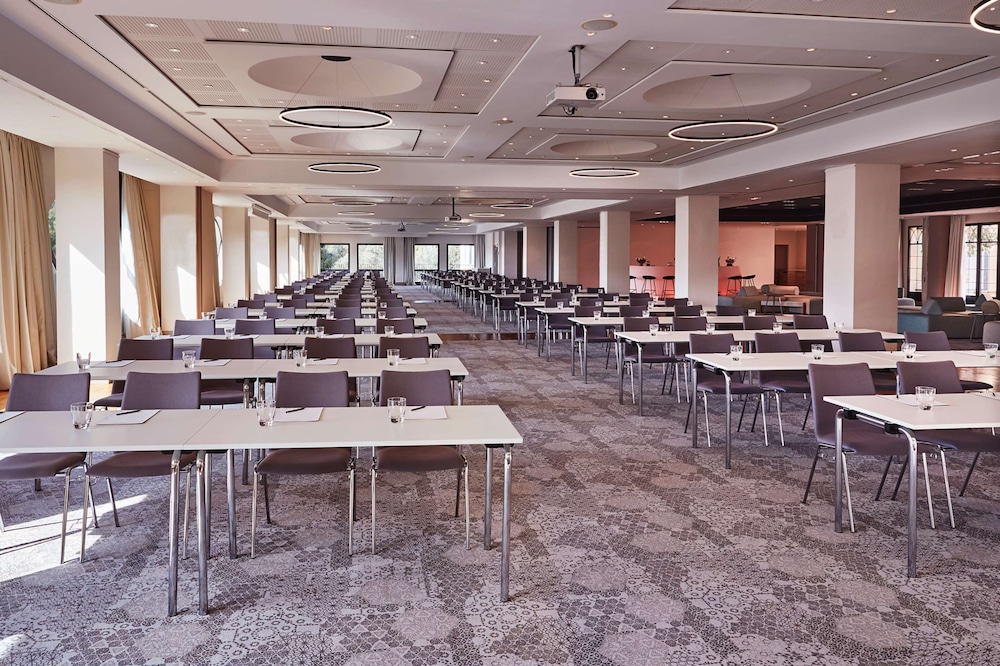 THE CAMP DE MAR Hotel & Resort 37/50