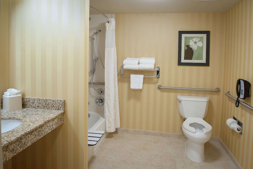 Hilton Garden Inn Pensacola Airport - Medical Center 13/47