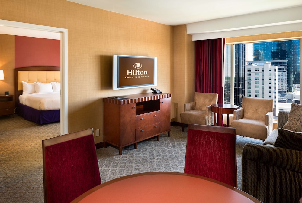 Hilton Charlotte Uptown (ex Hilton Charlotte Center City) 48/82
