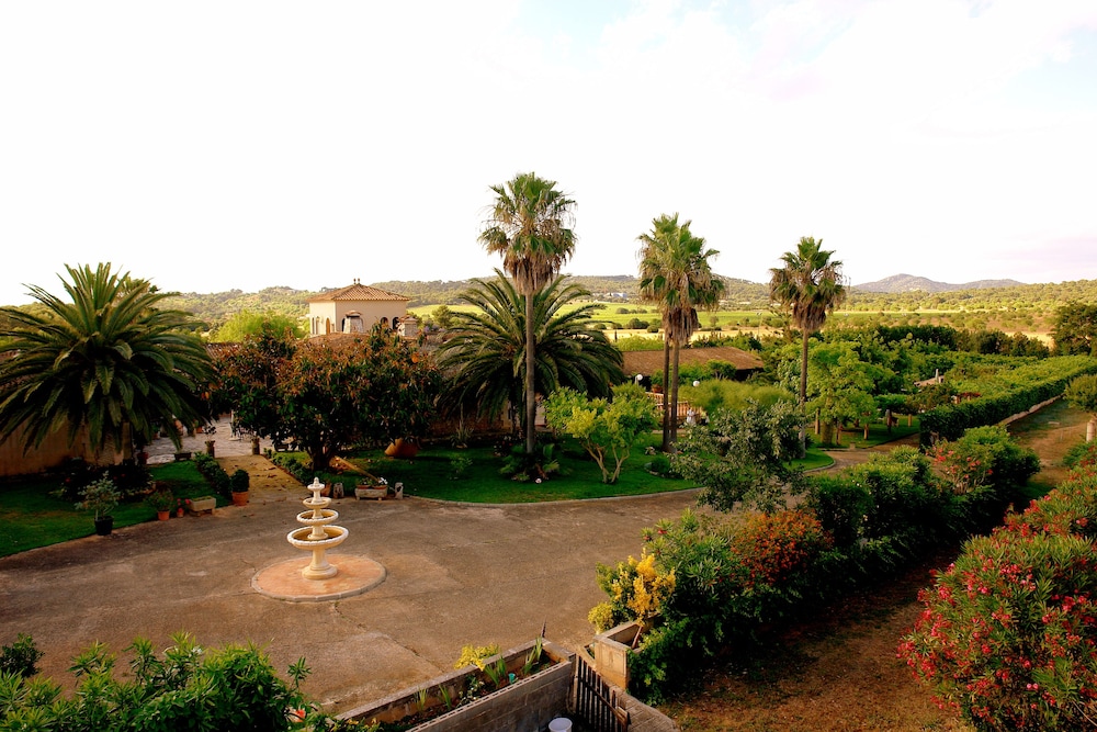 Aumallia Hotel And Spa 44/50