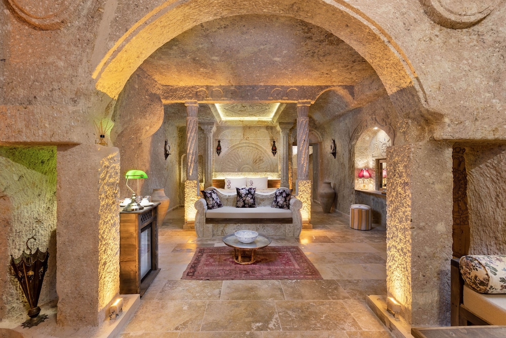 Kayata Cave Suites 7/50