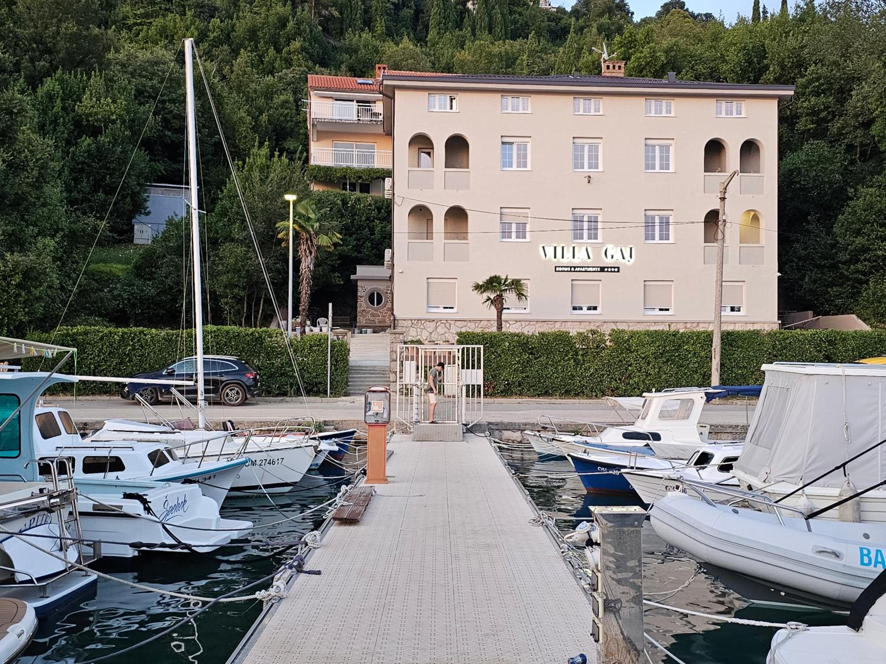 Villa GAJ 13/24