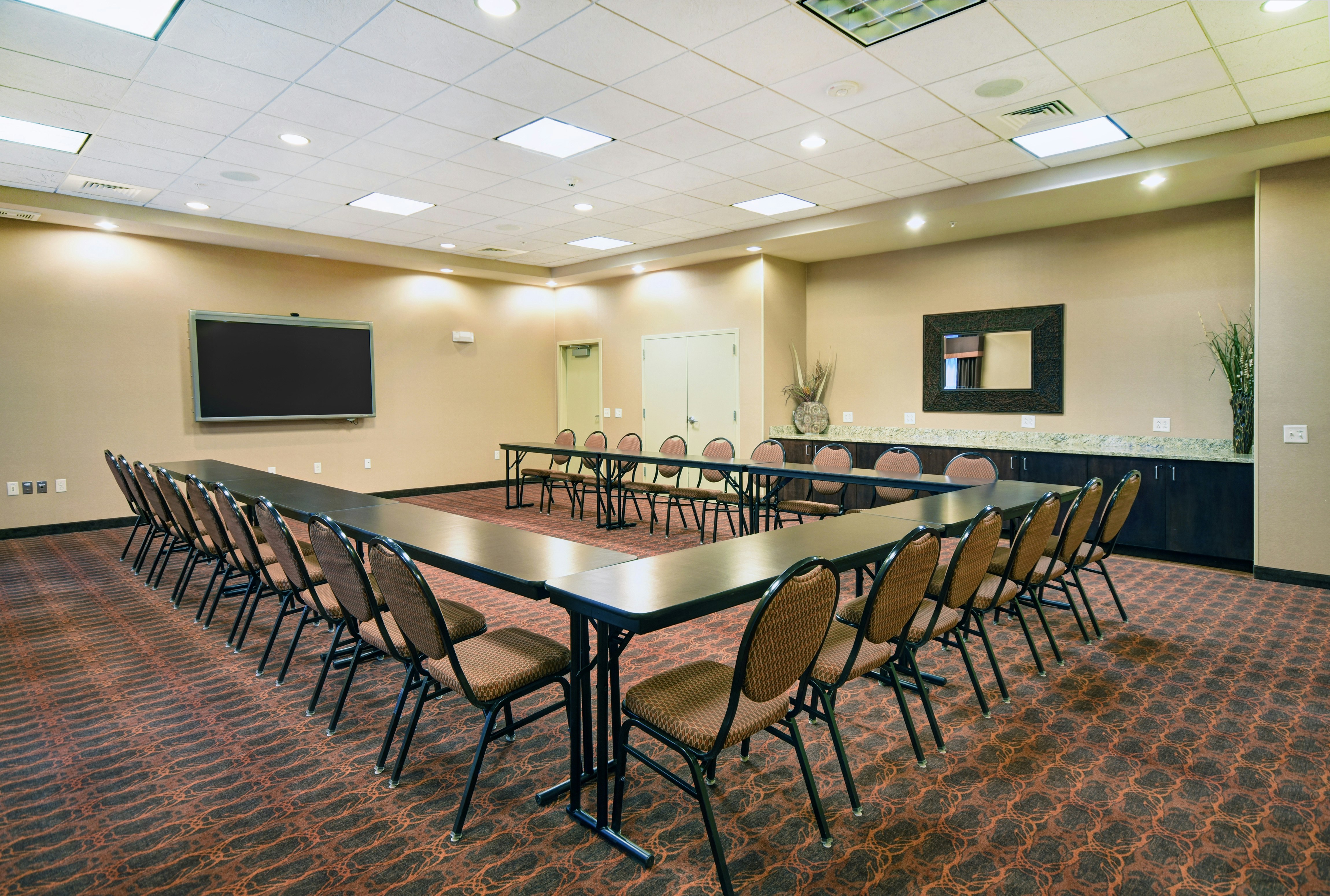 Hampton Inn Beloit 42/56