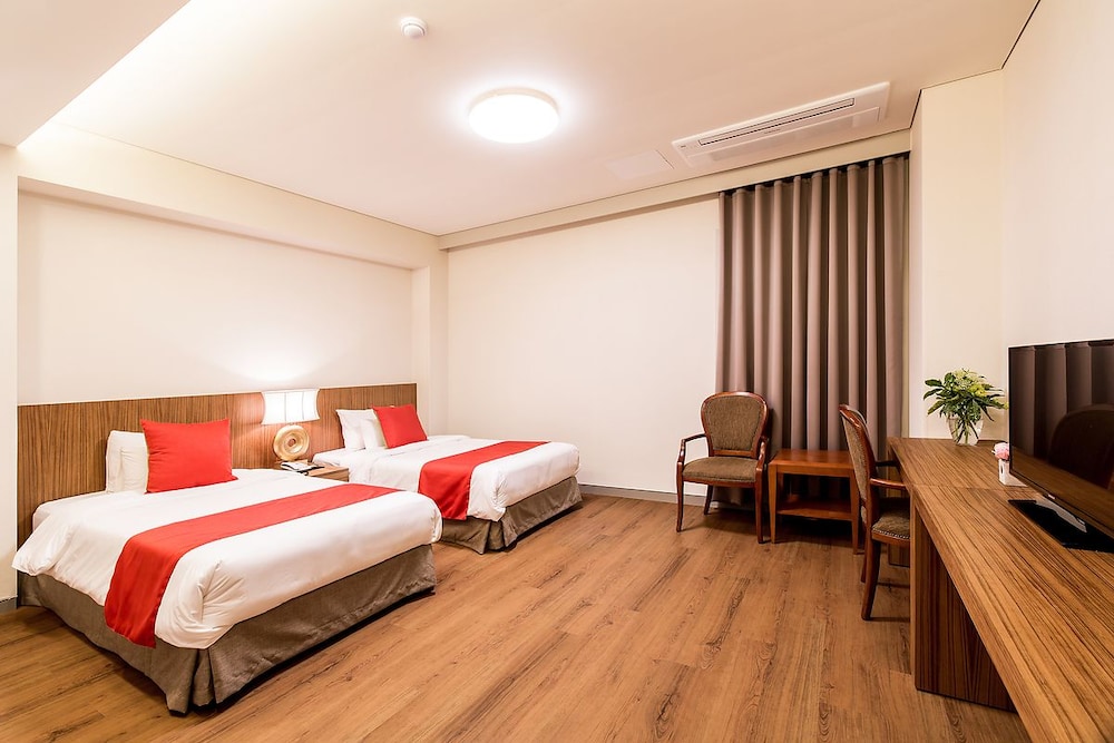 Korea Tourist Hotel 21/61