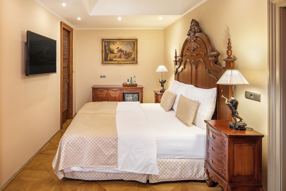 جناح بسريرين كينج، Iron Gate Hotel And Suites 5/10