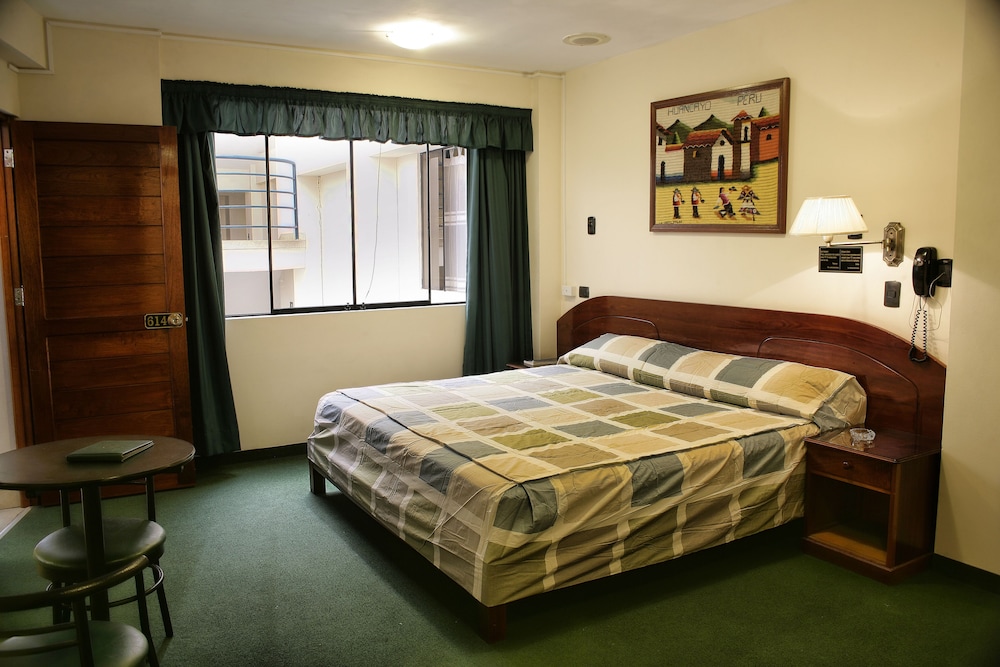 Amara Hotel 7/25