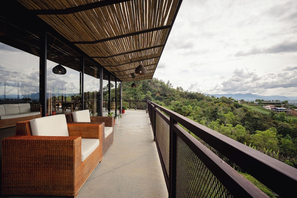 Cannua Lodge 8/50