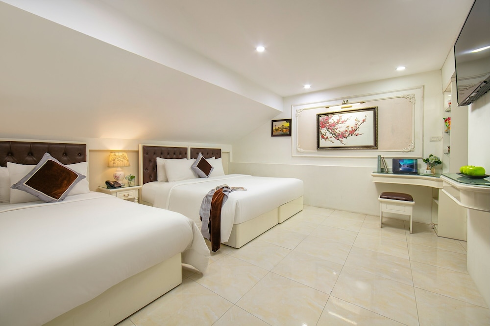 Trang Trang Premium Hotel 33/70