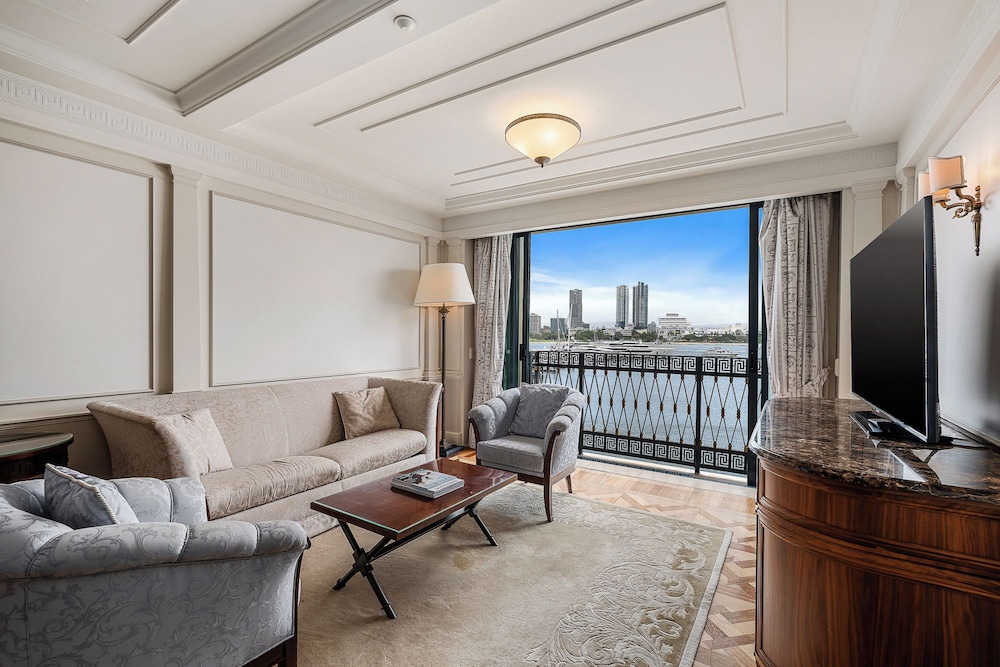 Imperial Hotel Gold Coast 31/50