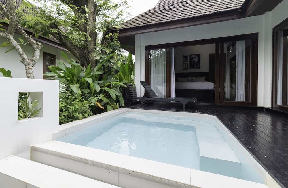 Zara Resort (ex The Privilege Hotel Ezra Royal Beach) 36/80