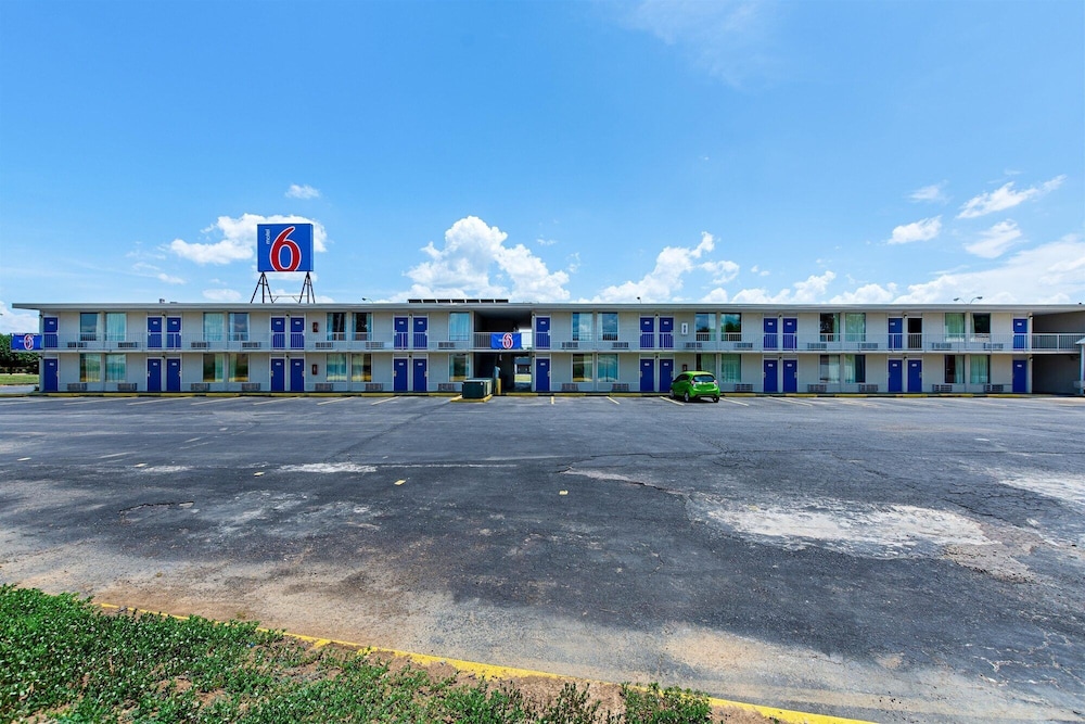 Motel6 Van Buren, AR 41/53