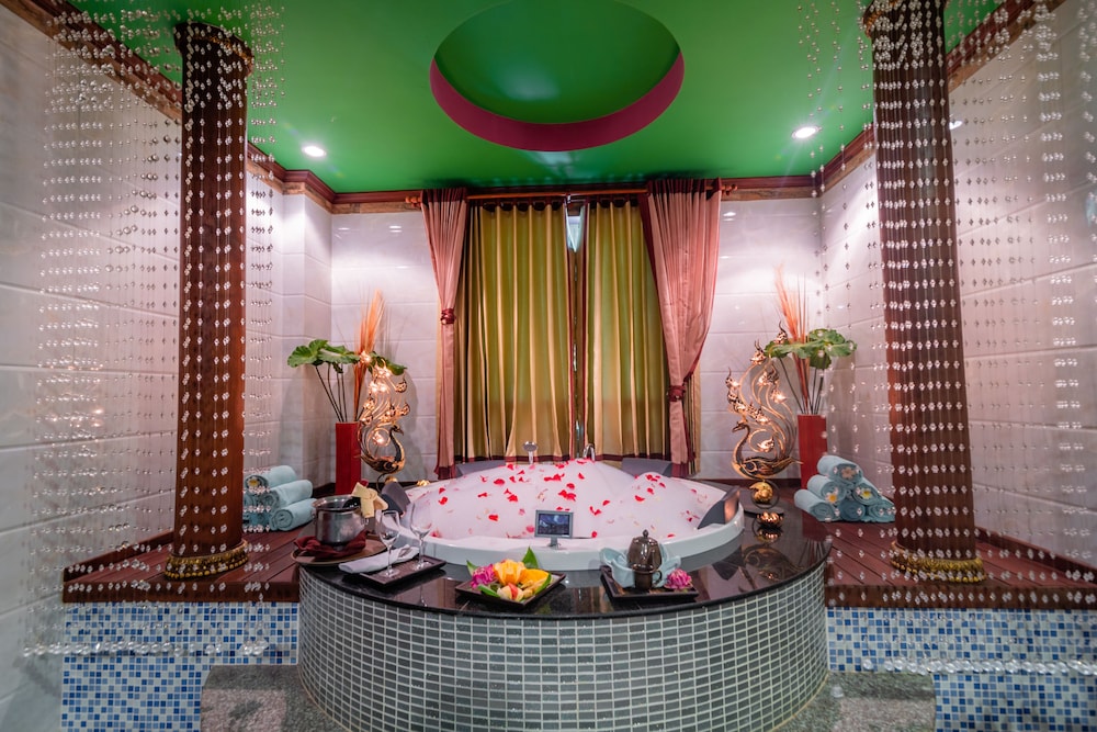 Empress Residence Resort And Spa 40/73