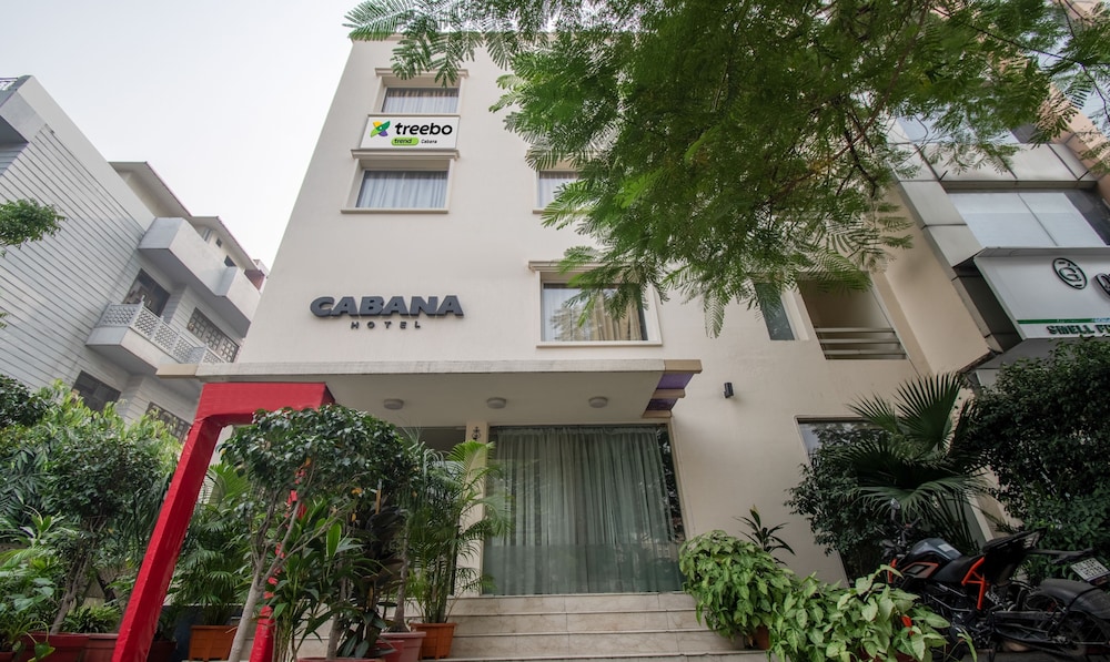 CABANA HOTEL 2/41