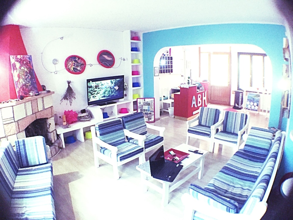 Avra Budget Beach Hotel 48/66