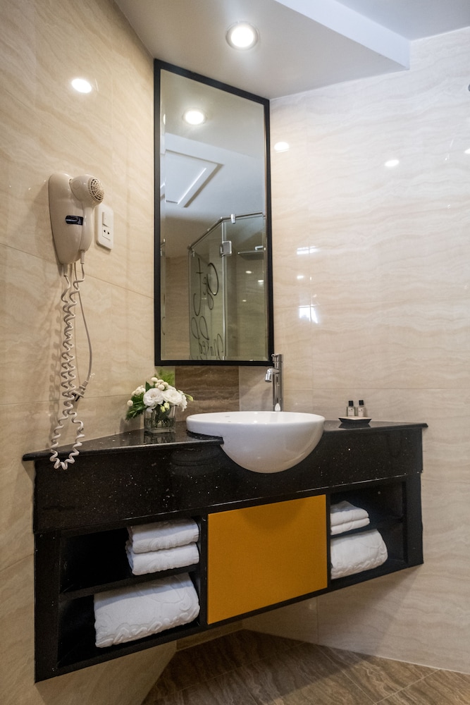 Sanouva Saigon Hotel 49/50