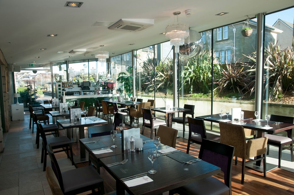 THE TORRANCE HOTEL 34/46