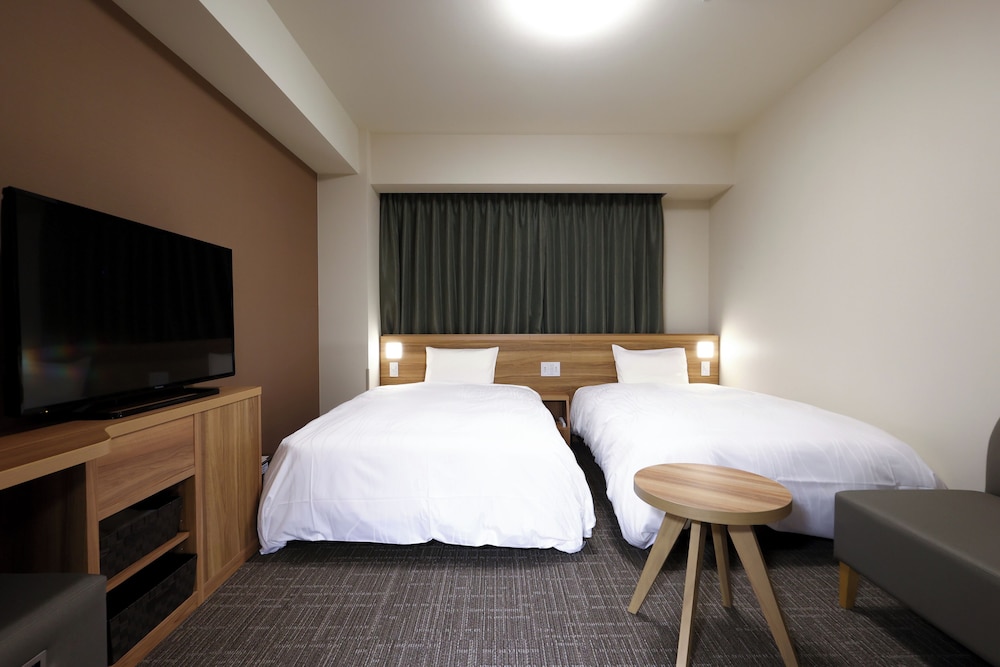 Deluxe, Twin Beds