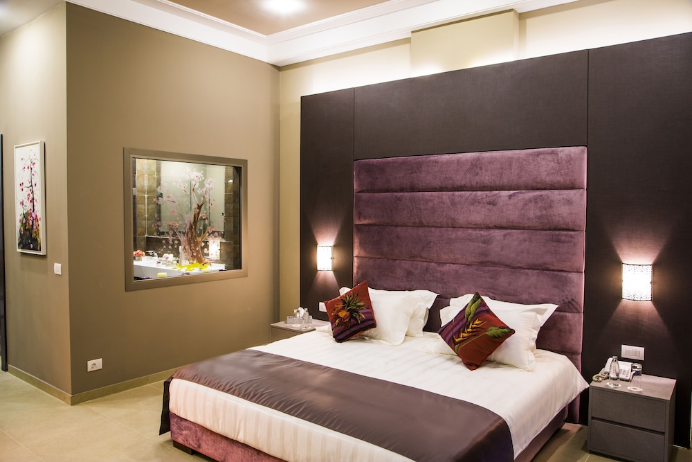 Cherry Blossom Boutique Hotel 15/69