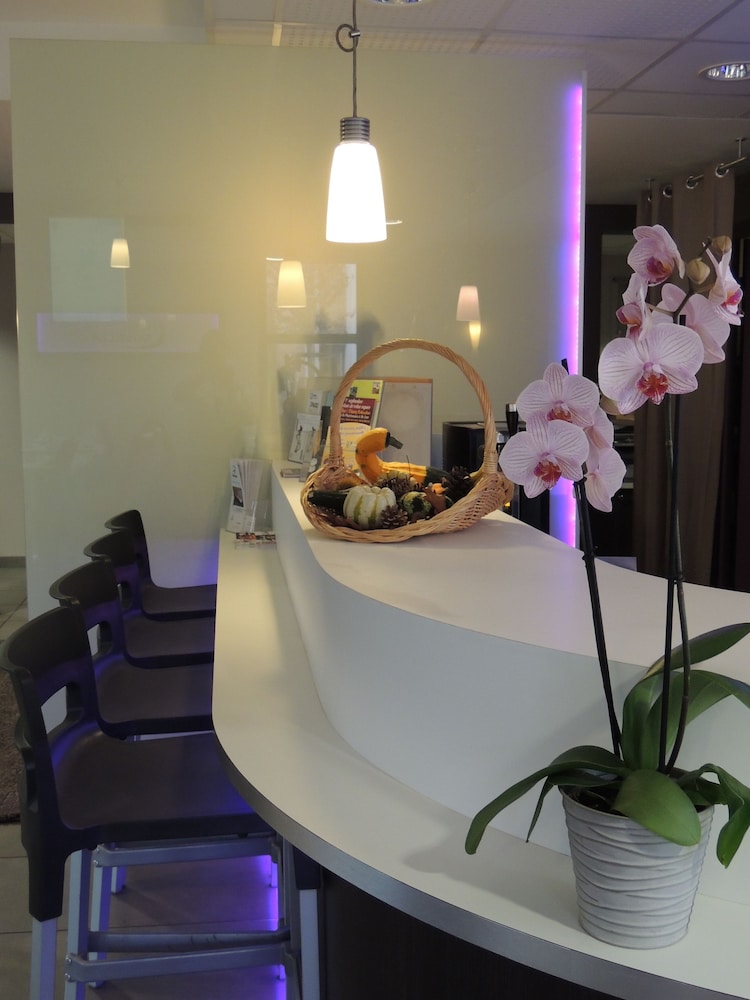 HOTEL NOVELLA CONFORT NANTES EST THE ORIGINALS CITY 28/51