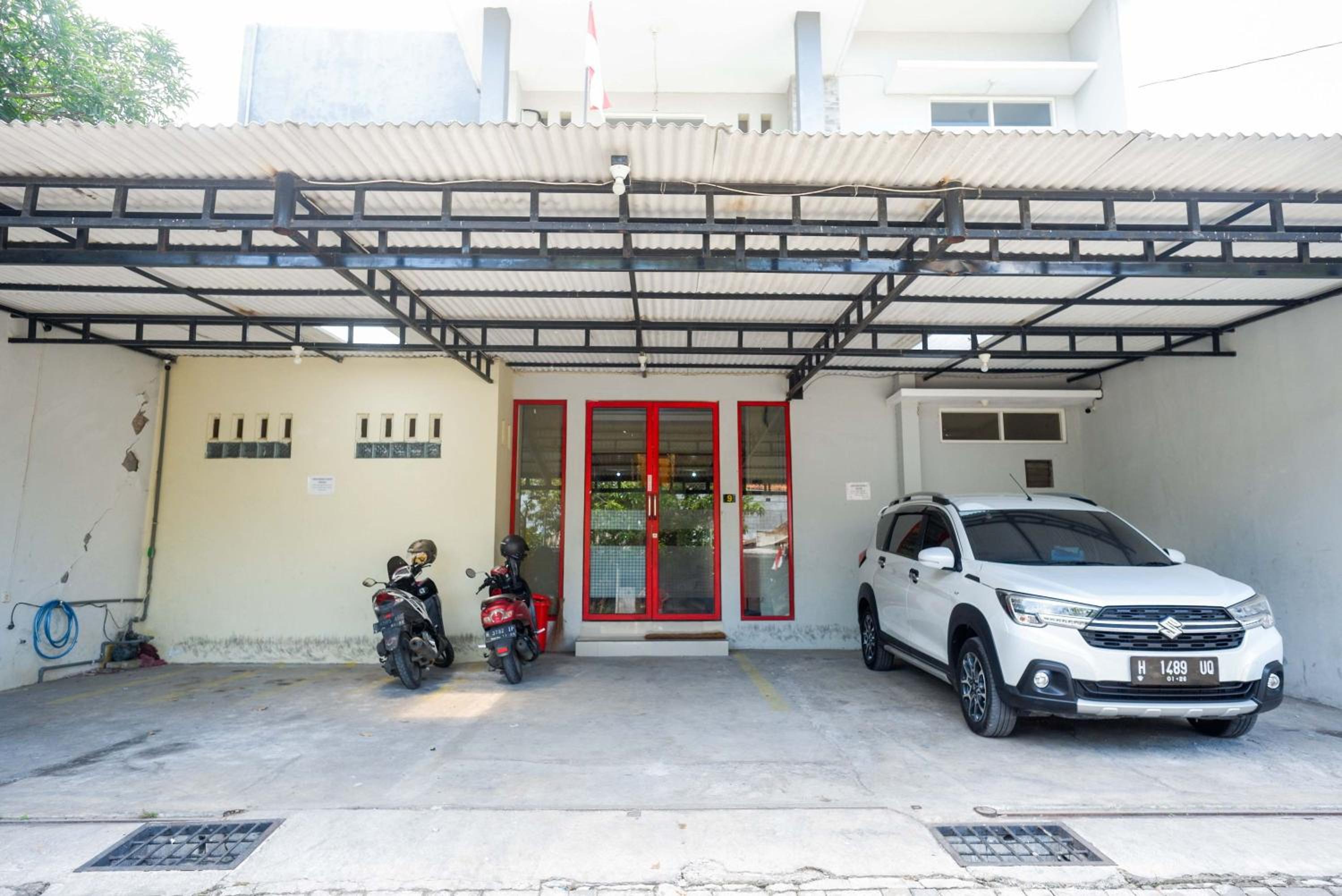 OYO 3170 Songo Residence 50/50