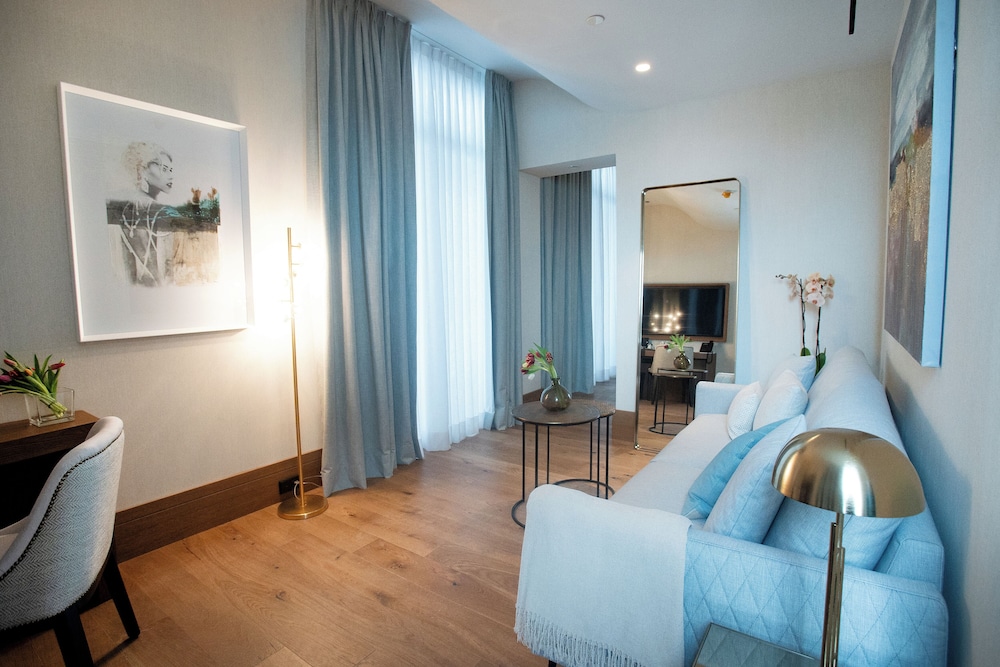 Hotel Soho Boutique Equitativa 30/45