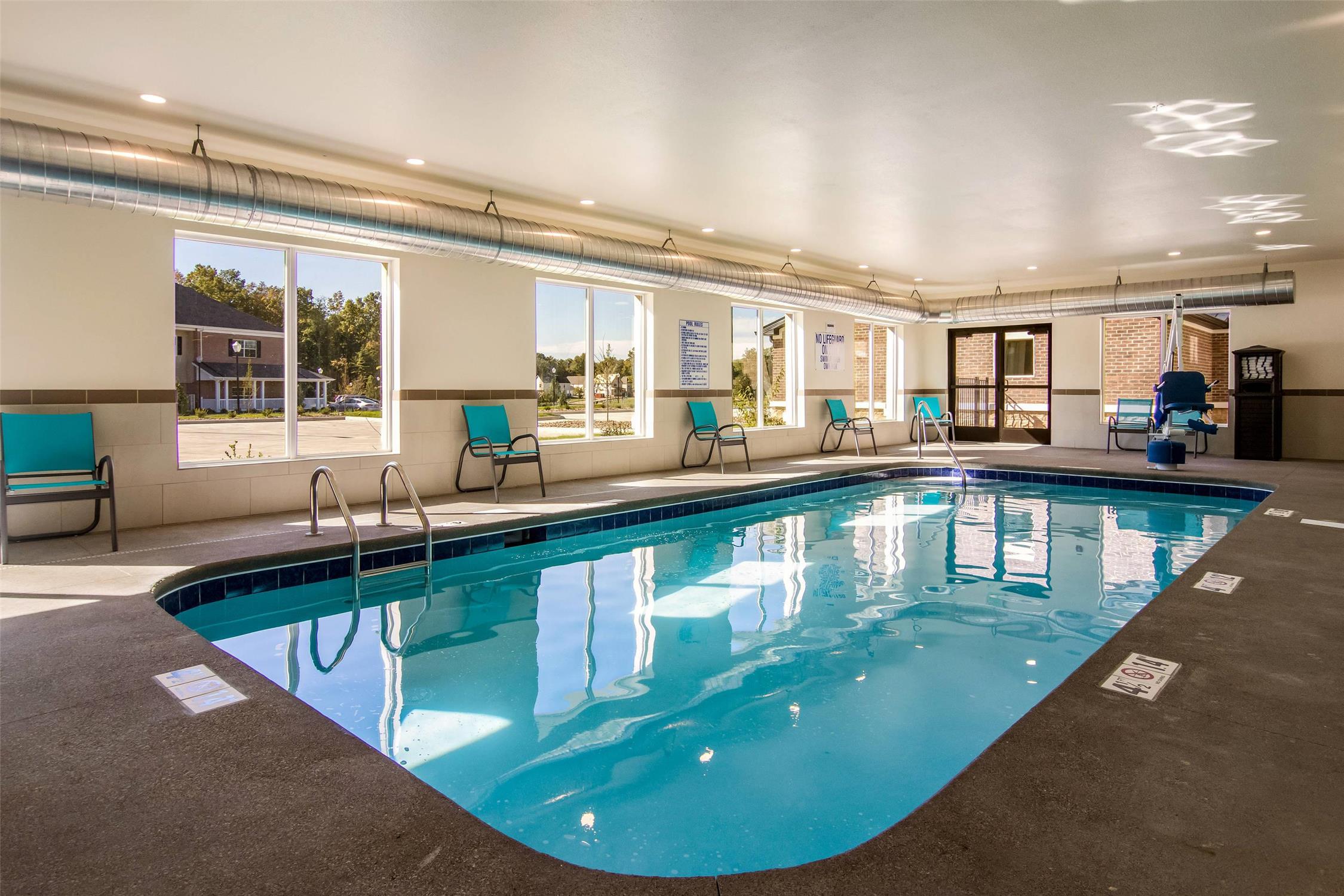 Comfort Suites Brunswick Town Center 10/19